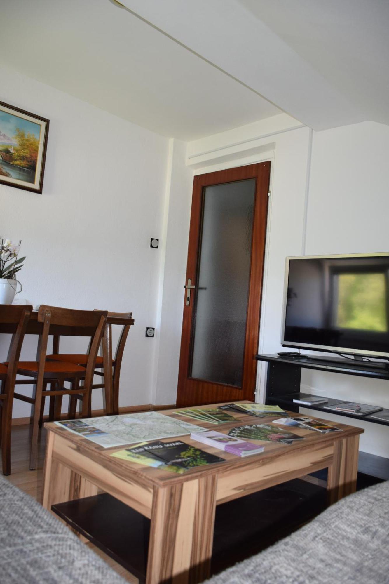 Apartma Narava Begunje pri Cerknici Номер фото